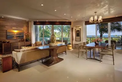 Image de 2bed/2. 5ba Ritz-Carlton Luxury Bali-inspired Palm Beach Condo