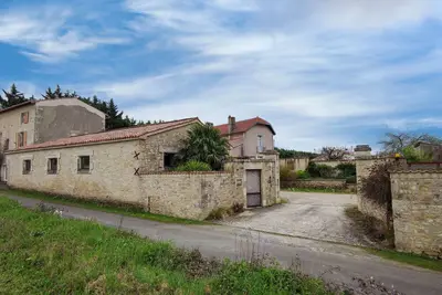 Image de Gîte d'Architecte 6 Pers. avec Terrasse et Jardin à Pissotte