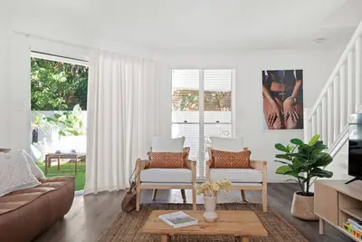 Image de The Bach in Byron - Right in the heart of Byron