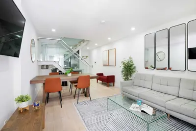 Image de 75-4b Duplex 3br Brand new W/D Prime Ues