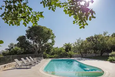 Image de Mithonies Villa, with Private Pool & Bbq, Walking distance to shops