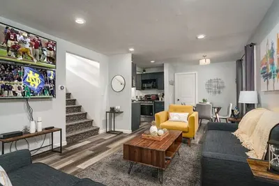 Image de The Lucky Charm | Home of the Fighting Irish! Bbq, Games, 3-Bedrooms