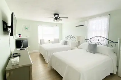 Image de By the Sea Guests Bed and Breakfast and Suites - Room 114