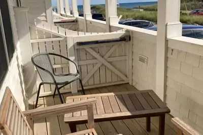 Image de By the Sea Guests Bed and Breakfast and Suites - Efthalia's Suite