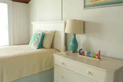 Image de By the Sea Guests Bed and Breakfast and Suites - Beach House By the Sea