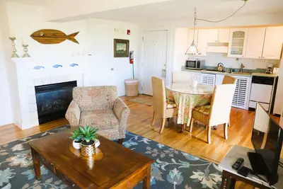 Image de An English Garden Bed & Breakfast - One Bedroom Suite