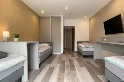 Image de Family apartment for up to 4 people with modern bedroom