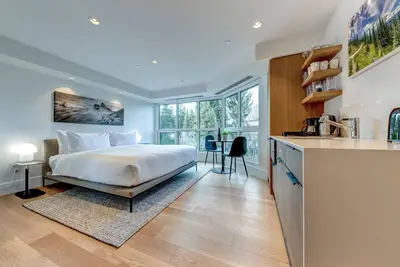 Image de Le Chamois 313 - Ski in Ski out, Common Pool, Hot Tub & Gym