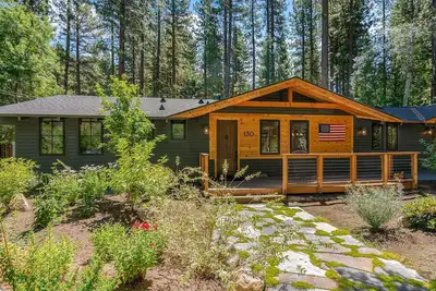 Image de Modern Millcreek Home