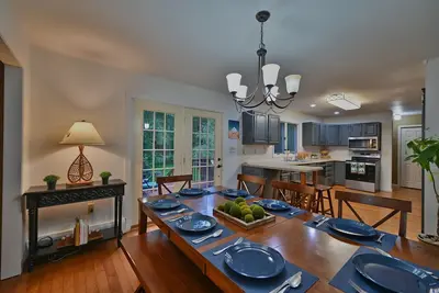 Image de Spacious Mountain Home with Fireplace, Game Room in Bear Creek Lake Community!