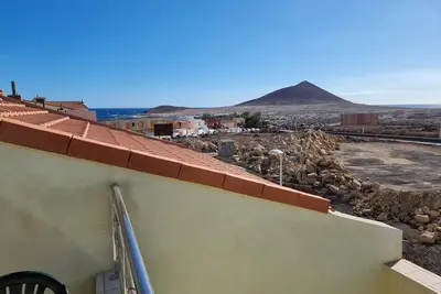 Image de Villa Los Vientos seulement 100m de la plage de surf, terrasse, vue sur mer, Wifi