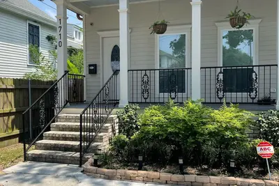 Image de Jazzfest Spot blocks from Fairground 3Bdrm 2 1/2 Bath