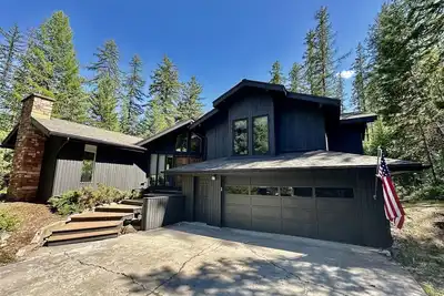 Image de Welcome to Lion Mountain Lodge | 3 Bed, 2. 5 Bath