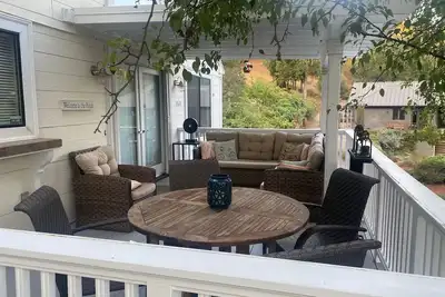 Image de Wine Country Home Located in Heart of Downtown Amador City