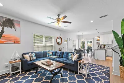 Image de Romantic 🏖️ Getaway! 2 king beds! Ev charger. A 10 min drive from Mayo Clinic!