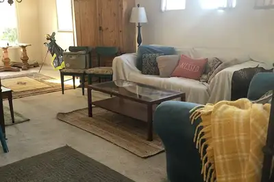 Image de 2rm 2 bath spacious home! Mountain Views, Near Napa Valley, Enjoy Golf!