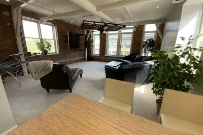 Image de Heart of The Old Market Sunburst Penthouse! ! !