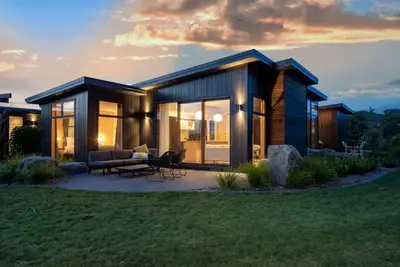 Toka Ridge Lake View, Lux Villa 2bd2bth w/ HotTub