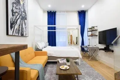 Image de 75-A   Stylish Loft W/D Prime Upper east