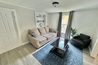 Image de Downtown Boyne City Cottage: Walking distance to everything!