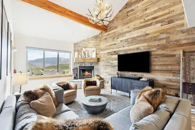 Image de Big Sky Base-Inn | Big Sky Town Center