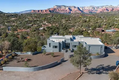 Image de Sedona Top Notch is a Luxury Home with Amazing Views in a Great Location!