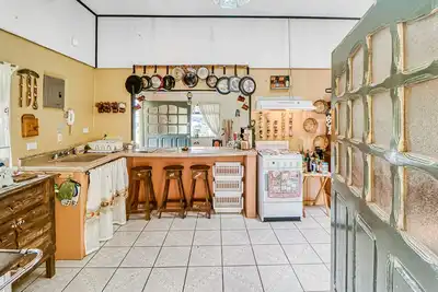 Image de Dog-Friendly, Secluded Getaway W\/ Game Room, Stunning Terrace & WiFi