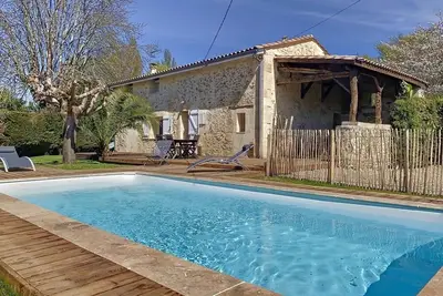 Image de Charming house in the countryside with swimming pool