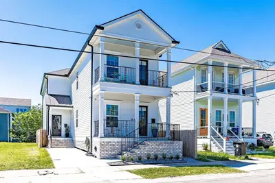 Image de This duplex is a 3 bedroom(s), 2 bathrooms, located in New Orleans, La.