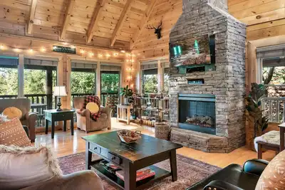Image de Fall Sale|Sauna|Pet Friendly|Pool|View|HotTub|Games