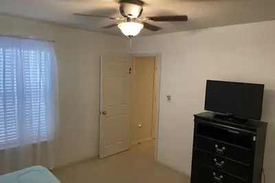 Image de Spacious 4-Bdrm Family home