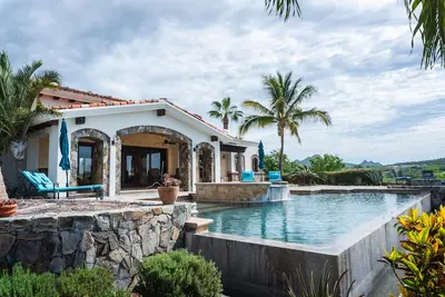 Image de Long Term Rental Family Style Villa with Oceanview