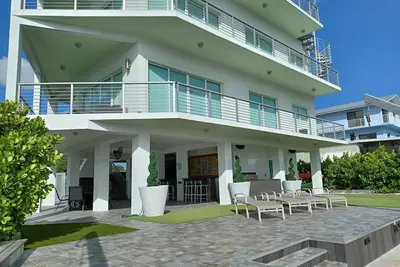 Image de '' 2020 Getaway Deals '' Appeler Sun865togo
