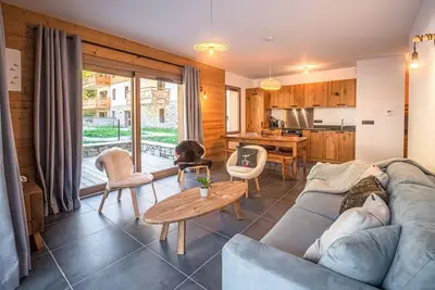 Image de 300m du centre station, Rez-de-chaussée, terrasse, parking, télévision, 71m², Champagny-en-Vanoise