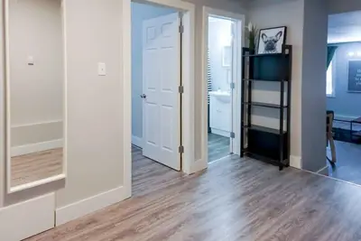 Image de Cozy 2 Br in Uptown Saint John Location Coffee