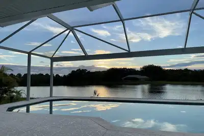 Image de Villa directly at the lake, lots of privacy, pool & deck to relax.