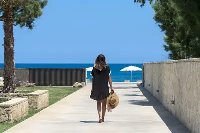 Image de Amalthia Luxury SeaSide Villa, with Pool (Heated) & Walking to the Beach