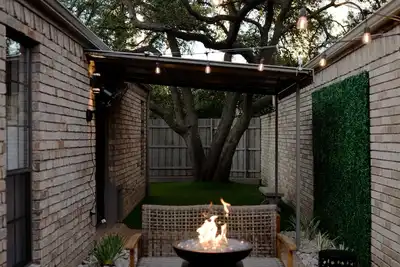 Image de Tranquil Luxury Executive Patio Home perfect for temporary living!