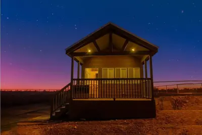 Image de 077 Tiny Home near Grand Canyon South Rim Sleeps 8