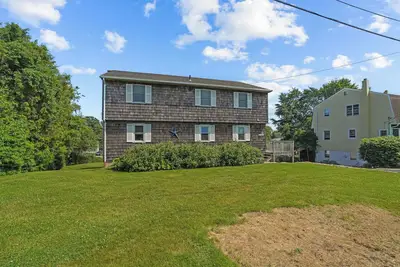 Image de Snug Harbor Beach House in South Kingstown ☼ Close to Beach & Restaurants