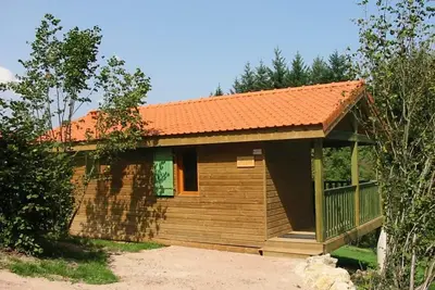 Image de Chalet familial tout équipé avec terrasse, au cœur des Monts de la Madeleine, proche La Loge des Gardes