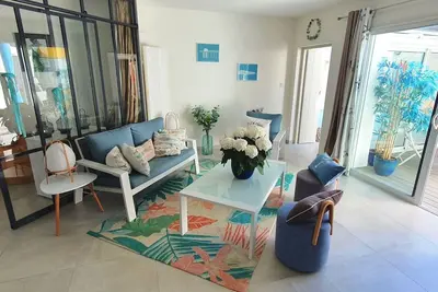 Image de Villa Balneaire Au Coeur De Chatelaillon-Plage