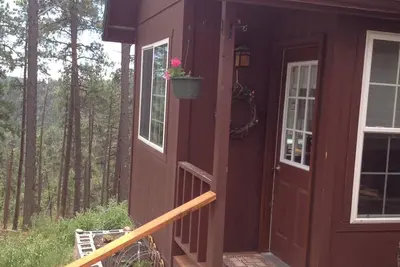 Black Hills Mountain Top Cabin with Great Views