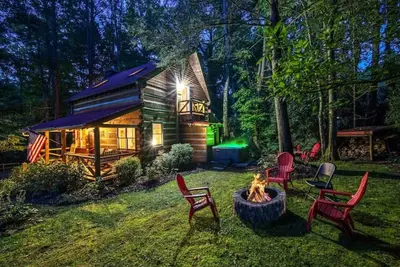 Image de Twin Creeks Refuge, a log cabin, Pet friendly
