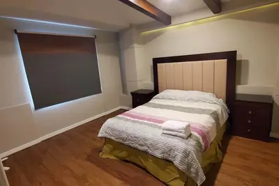 Image de Cozy Bunker style apartment (basement apartment)