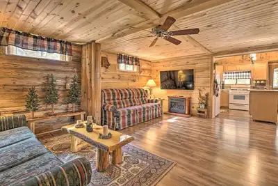 Image de Arkdale Studio Cabin w/ On-Site Atv Trails!