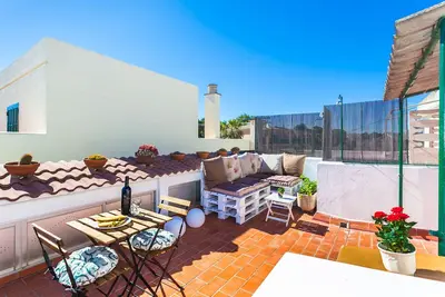 Image de Appartement Orellana pour 6 personnes avec Tv-Sat, climatisation et Wifi
