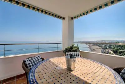 Image de Appartement \"Penthouse Boulevard 401\" avec piscine, terrasse, climatisation et Wi-Fi