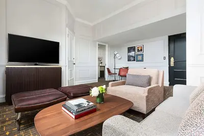 Image de San Francisco Vacation! 3 Modern Units, Cycling, Minutes to Union Square!
