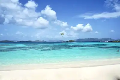 Image de Crystal Cove Condo. On Sapphire Beach in St Thomas, Usvi